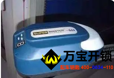 萊蕪配車庫(kù)門遙控器，萊蕪修車庫(kù)門，萊蕪配遙控器
