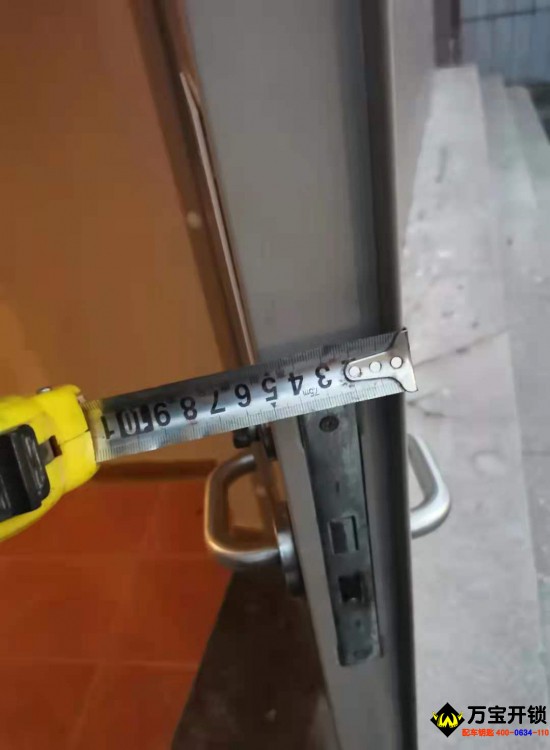 萊蕪某隔離酒店改裝符合疫情防控要求的智能鎖，萊蕪指紋鎖